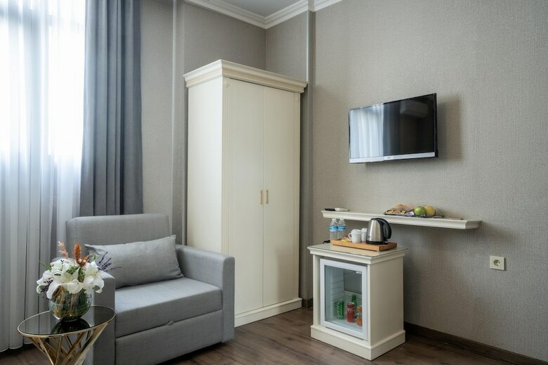 Valide Hotel
