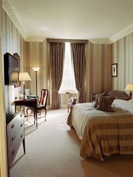 Taplow House Hotel
