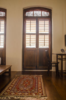 Hostal Ren I Tang