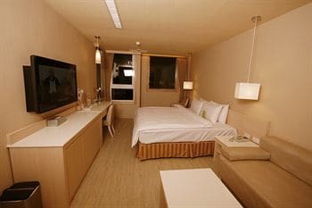 Kindness Hotel Glory Pier