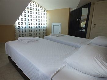 Greenpeace Hotel