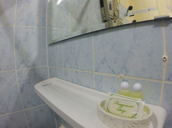 Hostal Drunken Duck Guesthouse