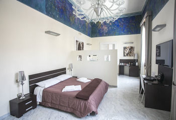 Hotel Apollo Suites
