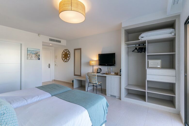 Hotel Playa Santandria S�lo Adultos