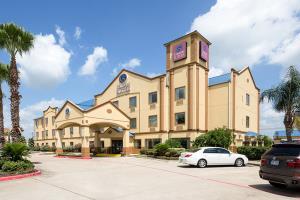 Hotel Comfort Suites (baytown)