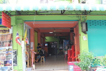 Hotel New C.h. Guest House