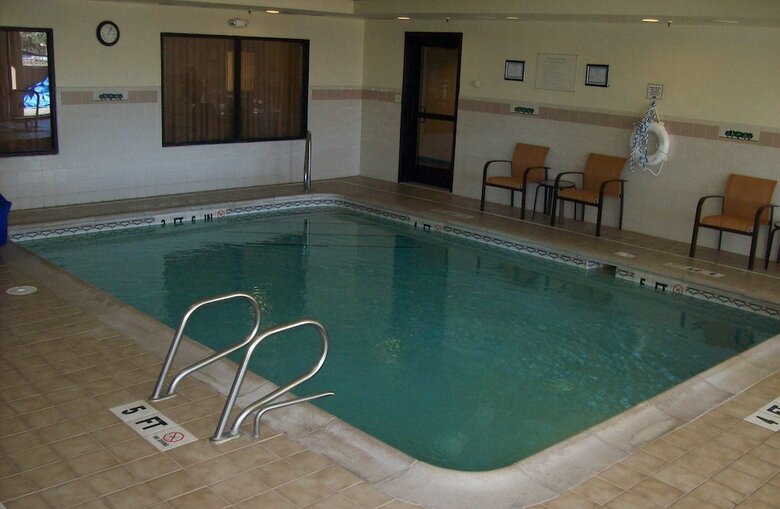 Hotel Courtyard By Marriott Farmington