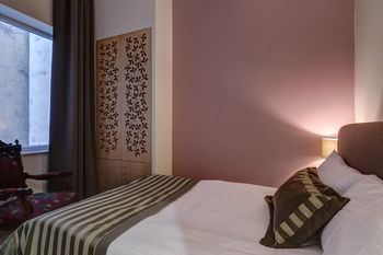 Hotel No 11 Apartments