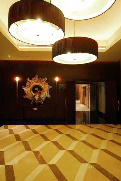 The Diplomat Radisson Blu Hotel, Residence & Spa