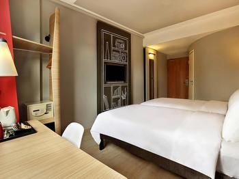 Hotel Ibis Bali Legian Street
