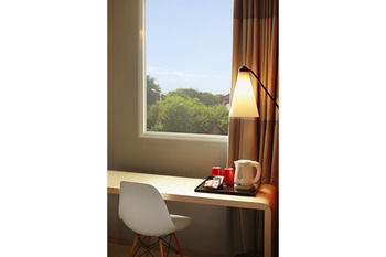 Hotel Ibis Bali Legian Street