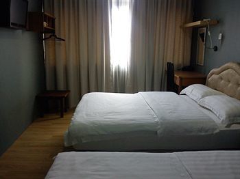 Hotel Rafflesia Inn