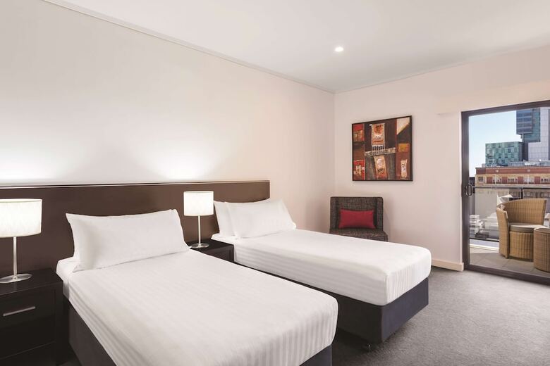 Hotel Medina Executive Barrack Plaza