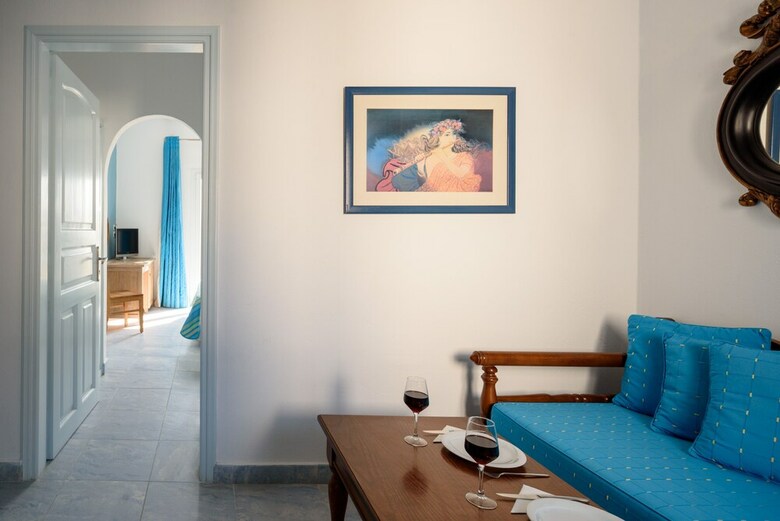 Hotel Alesahne Beach