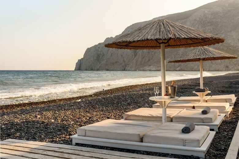 Hotel Alesahne Beach