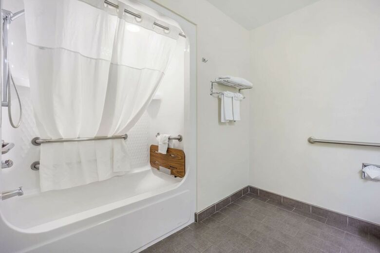 Hotel Sleep Inn Seatac Airport