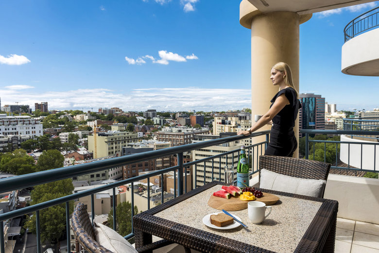 Hotel Regis On Castlereagh