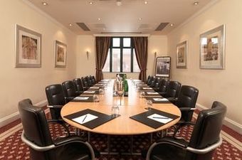 Hotel Thistle East Midlands Airport