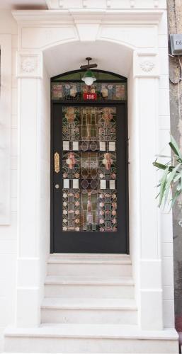 Villa Pera Suite Hotel