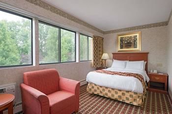 Hotel Baymont Inn & Suites West Lebanon