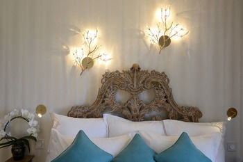 Hotel H�tel Le Petit Palais D'agla�