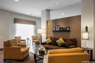 Hotel Sleep Inn & Suites