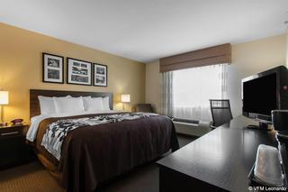 Hotel Sleep Inn & Suites