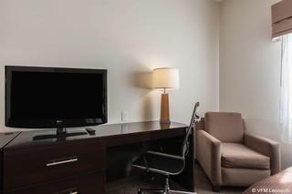 Hotel Sleep Inn & Suites