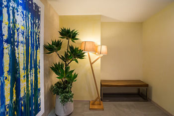 At Mind Premier Suites Hotel