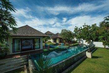 Apartamento Nelayan Villa