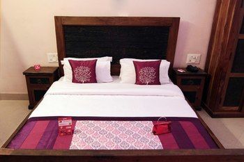 Hotel Oyo Rooms Queens Road Vaishali Nagar