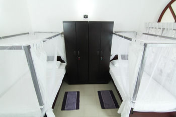 Hotel 2in1 Kandy Hostel Homestay