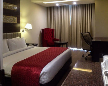 Hotel Clarion Inn Sevilla