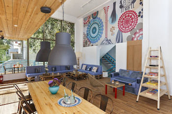 Hotel Stay - Hostel, Apartments, Lounge