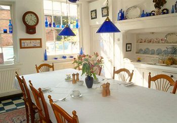 Kegworth House Hotel - Guest House