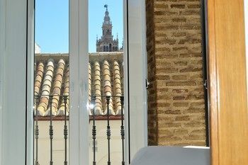 Apartamentos Mariano De Cavia