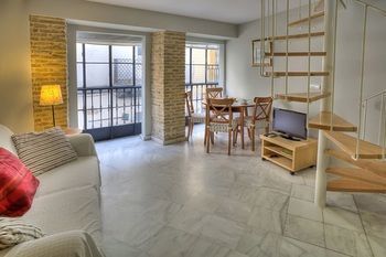 Apartamentos Mariano De Cavia