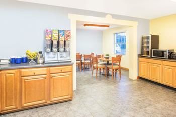 Hotel Days Inn Roanoke Near I-81