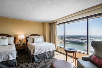 Omni Mandalay Hotel At Las Colinas