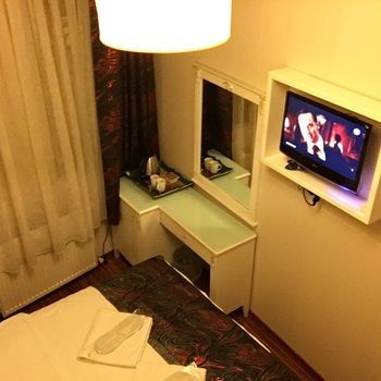 Peteks Hotel