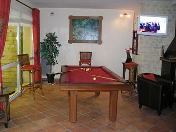 Hotel Domaine De L'hostr�i�re