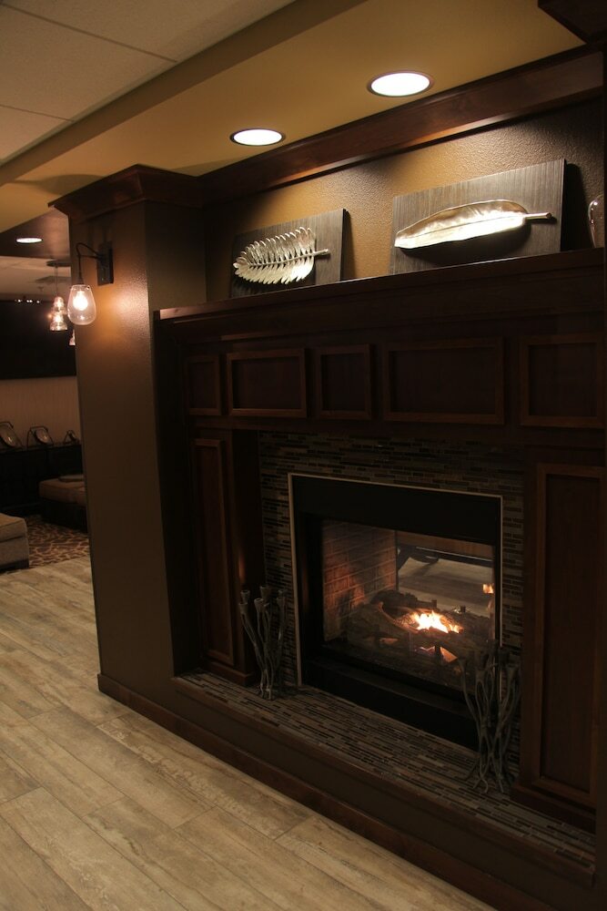 Hotel Teddy's Residential Suites Watford City