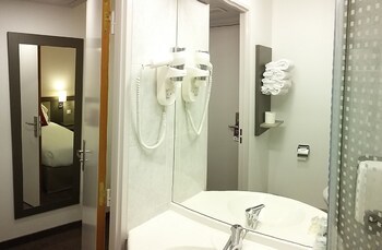 Hotel Akena City Paris Nord Saint Witz