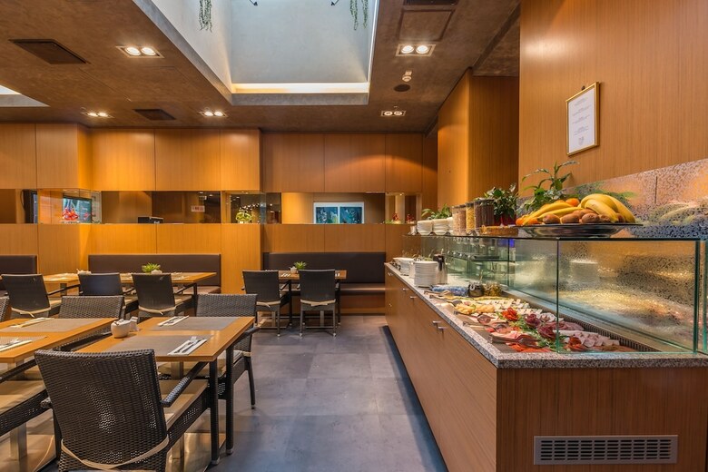 Hotel Mercure Museum