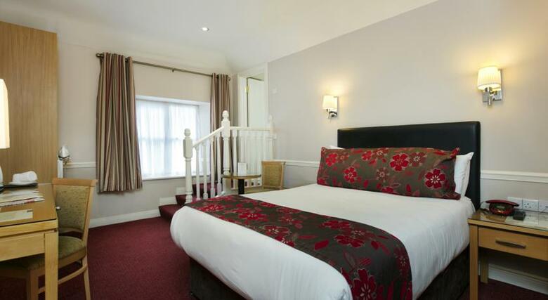 Harcourt Hotel