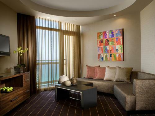 Dan Panorama Tel Aviv Hotel