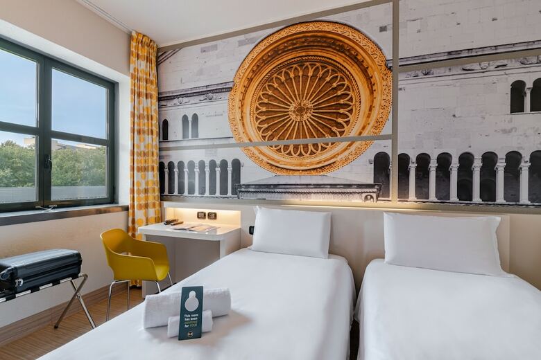 Hotel Ibis