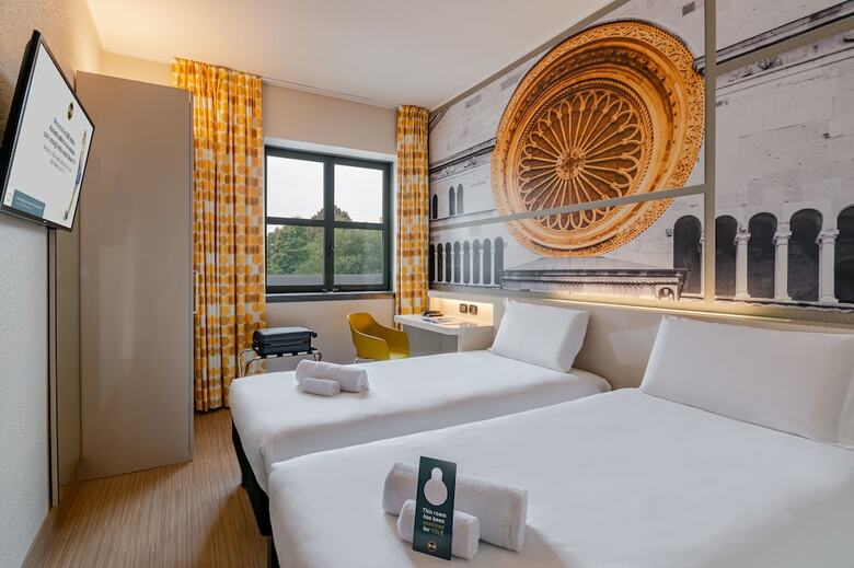 Hotel Ibis