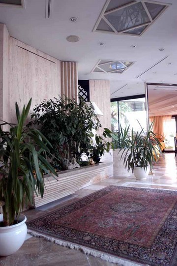 Hotel President