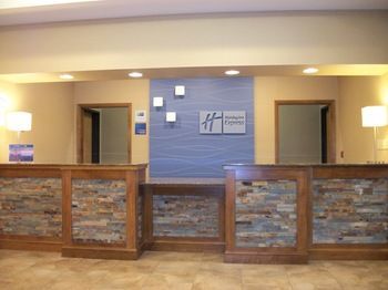 Hotel Holiday Inn Express Cortland